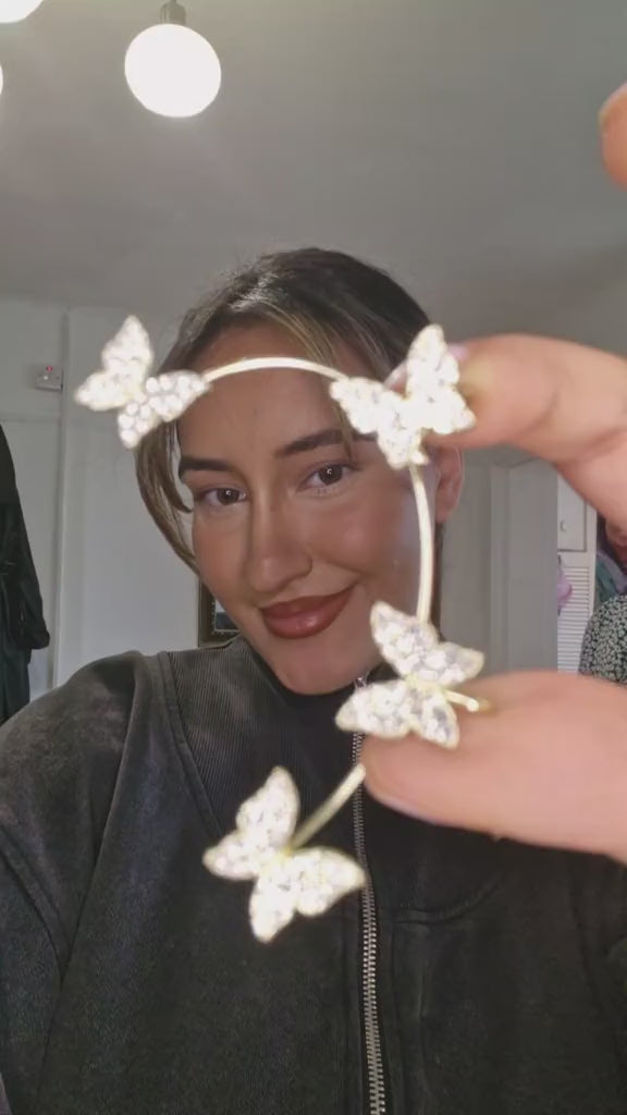 Boucles d'Oreilles Papillon Éclatantes™ video